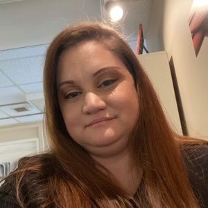 Meet your Posher, Leah